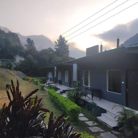 Sky Ganga Resort Narendra Nagar Екстер'єр фото